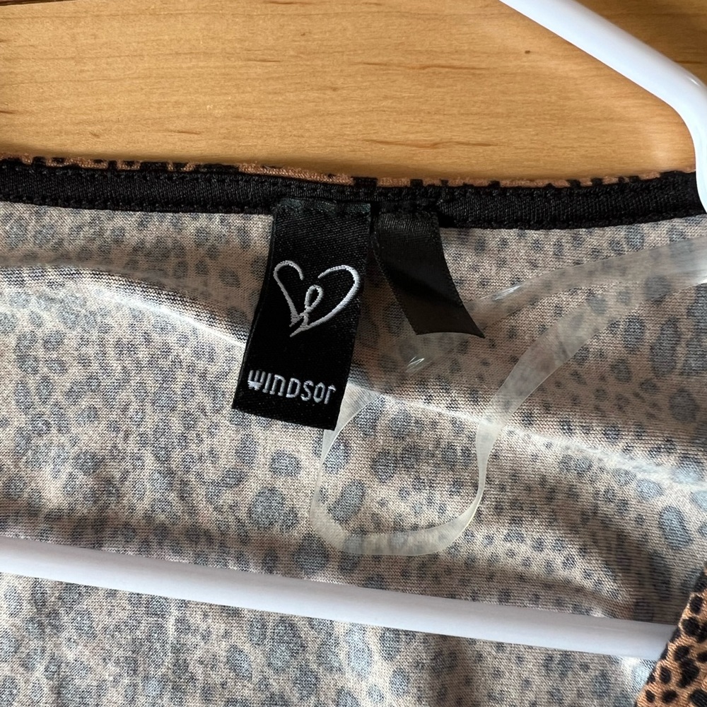 WINDSOR Leopard Print High Rise Flare Pants Set - Picture 5 of 5
